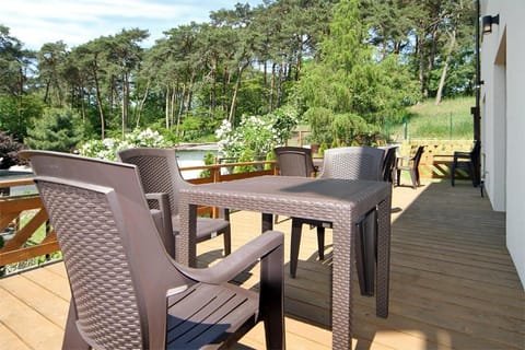 Spring, Day, Natural landscape, Balcony/Terrace, Internal: Not applicable to any particular room