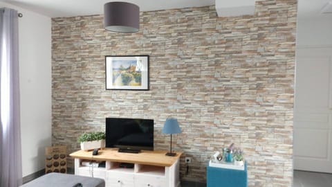 La Cigale - Pte des Gorges - Piscine privée chauffée House in Vallon-Pont-d'Arc