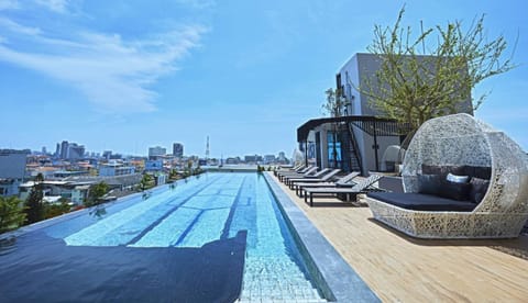 Balcony/Terrace, Swimming pool, Swimming pool