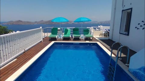 Facade/entrance, Summer, Pool view, Sea view, Swimming pool, Swimming pool