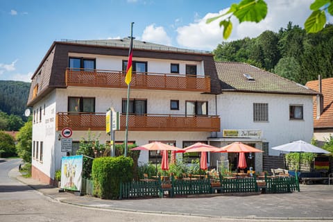 Property building, Day