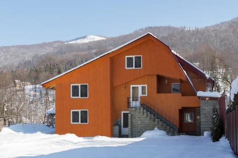 Property building, Winter