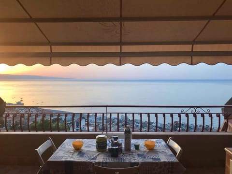 Balcony/Terrace, Balcony/Terrace