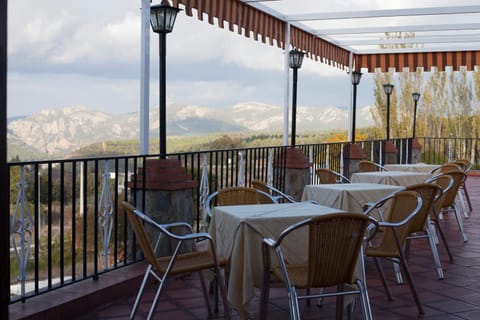 Spring, Off site, Day, Balcony/Terrace, Mountain view