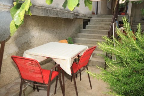 Balcony/Terrace, children, Family