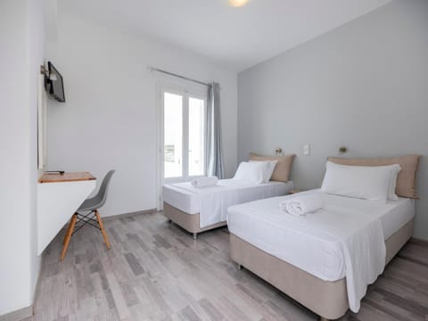 Grozos Rooms Bed and Breakfast in Paros