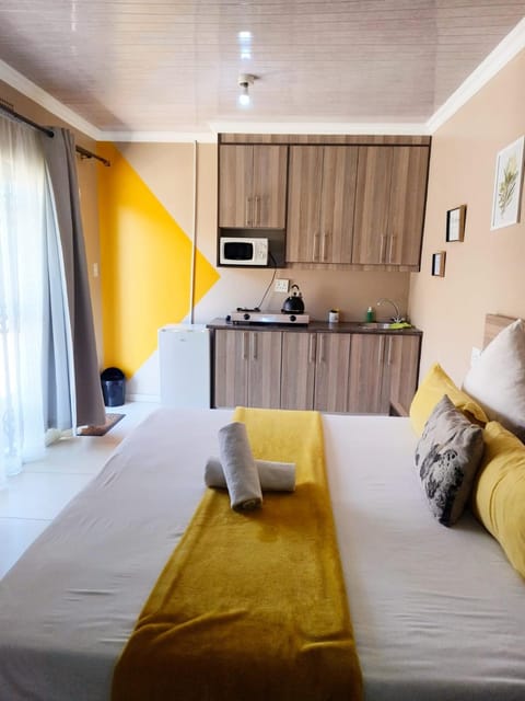 Kitchen or kitchenette, Photo of the whole room