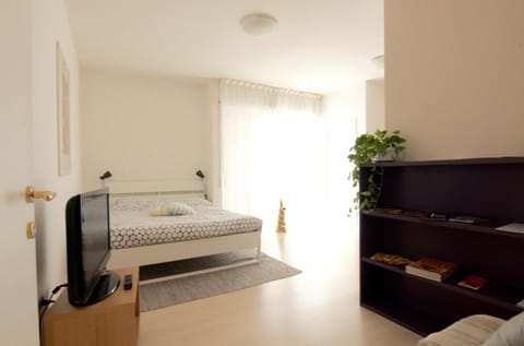 Living room, Bedroom