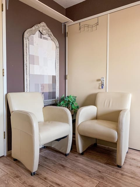 Kluiskade 24 Maasland Bed and Breakfast in South Holland (province)