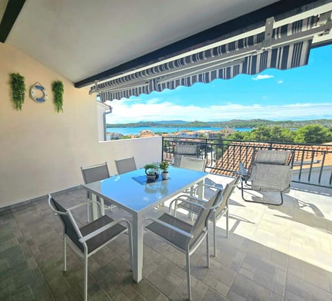 Apartmani Krnić Apartment in Šibenik