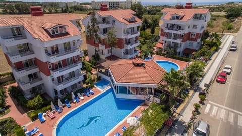 Property building, Bird's eye view, City view, Pool view, Swimming pool