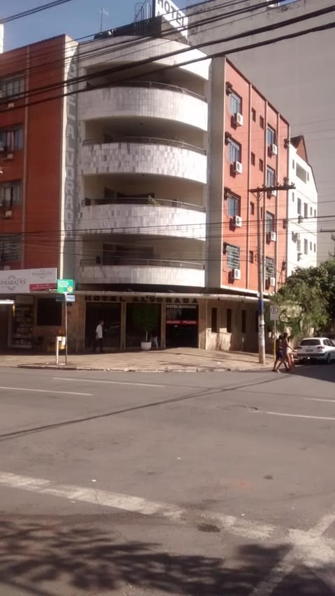 Nearby landmark, Day