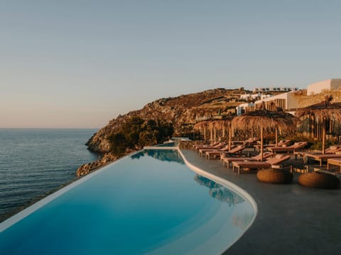 Pool view, Sea view, Swimming pool
