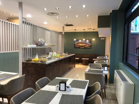 Buffet breakfast