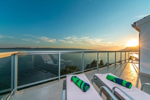 Natural landscape, Balcony/Terrace, Sea view, Sunset