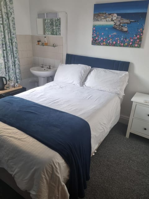 Victoria Guest House Bed and Breakfast in Bedford