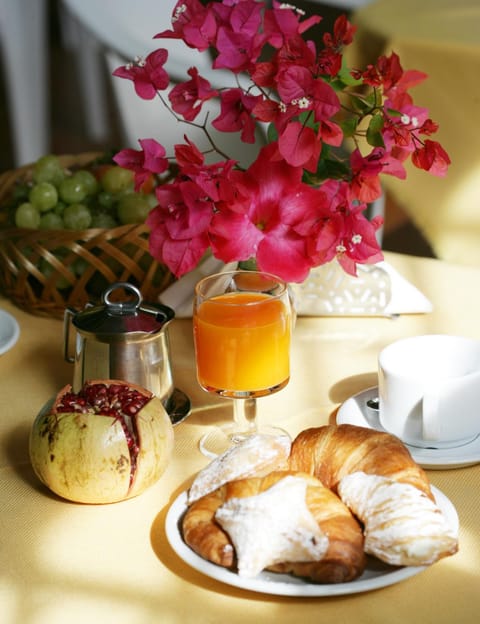 Day, Breakfast