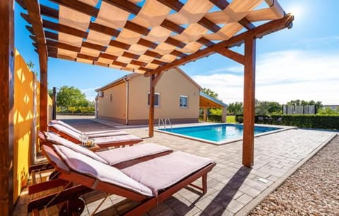 Kuća za odmor Marija House in Šibenik-Knin County, Croatia