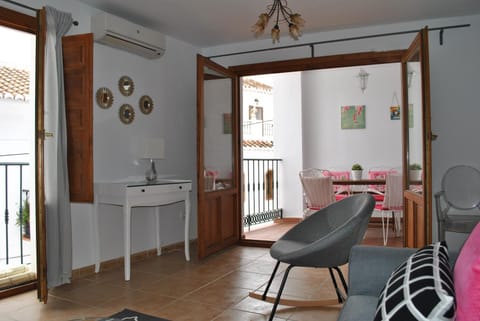 Balcony/Terrace, Living room