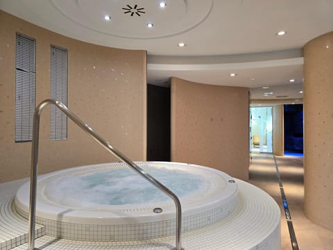 Spa and wellness centre/facilities