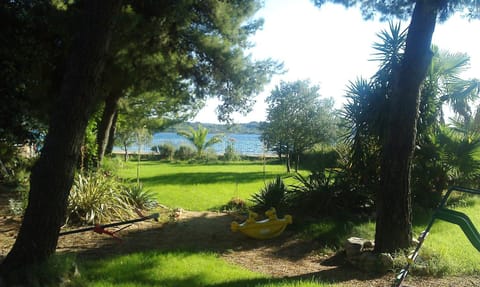 Day, Garden, Garden view, Sea view