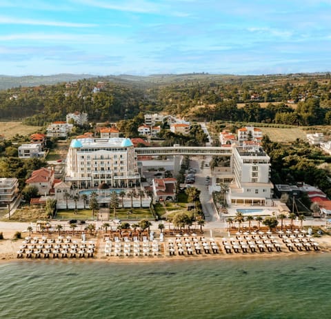 Property building, Natural landscape, Beach