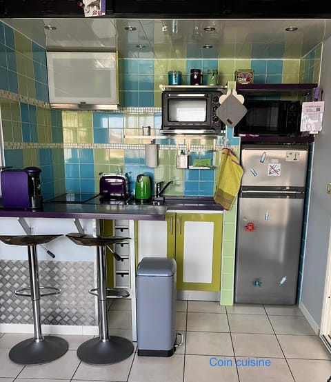 Kitchen or kitchenette, dishwasher, minibar, pet friendly, stove, toaster