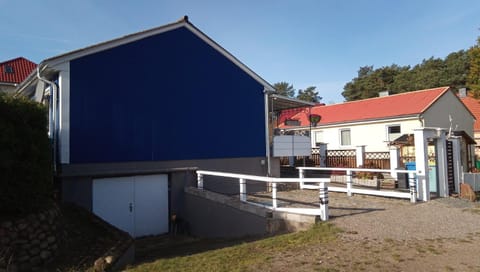 Property building, Parking