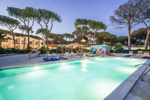 Pool view, Swimming pool, Swimming pool