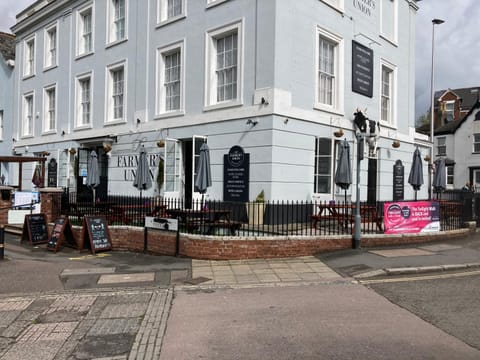 The Farmers Union Inn in Exeter