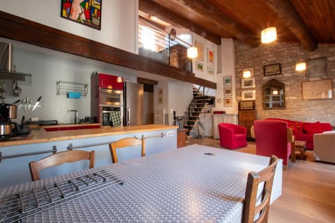 L'Escale - Clim, Terrasse Apartment in Arles