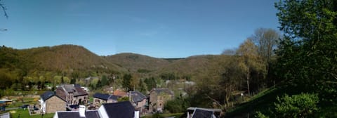La petite maison House in Wallonia, Belgium