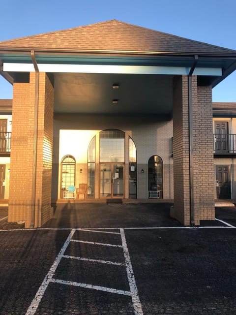 Savannah Lodge Motel in Tennessee