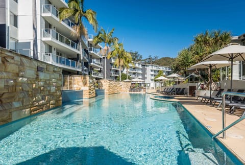 Swimming pool, Swimming pool