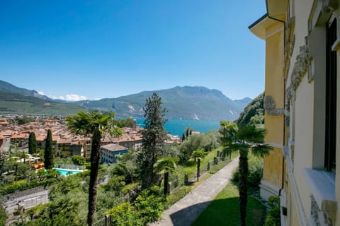 Appartamento Villa Lina - Happy Rentals Apartment in Riva del Garda