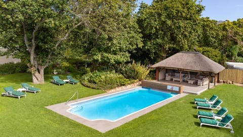 Activities, Garden, View (from property/room), Spa and wellness centre/facilities, Garden view, Pool view, Swimming pool, Entertainment