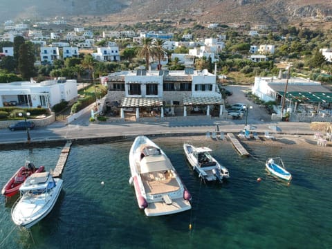 Day, Bird's eye view, Location