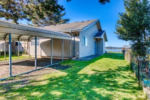 Bayview Cottage House in Coos Bay