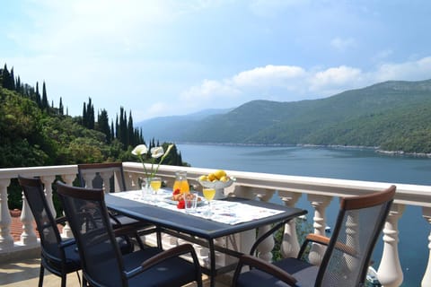 Day, Natural landscape, View (from property/room), Balcony/Terrace, Sea view