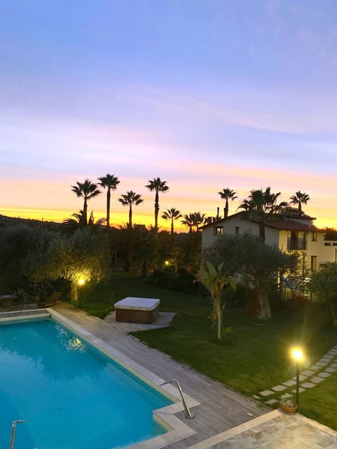 Property building, Garden, Garden view, Pool view, Swimming pool, Sunset