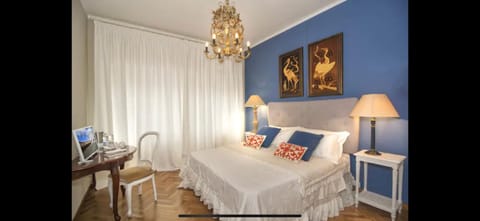 the river Apartment in Pisa