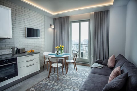 Kitchen or kitchenette, Living room