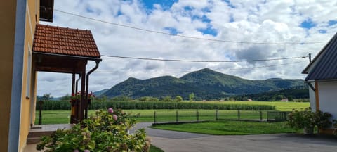 Spring, Natural landscape, Summer, Mountain view