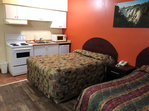 Royal Windsor Motel Motel in Windsor