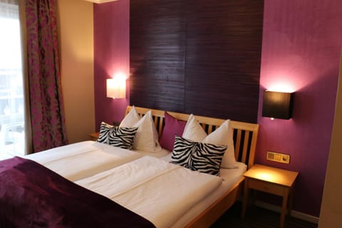 Bed, Other, Bedroom
