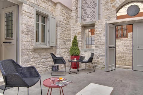 Property building, Patio, Facade/entrance, Day, Seating area