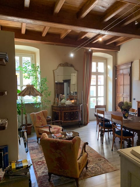 Living room, Seating area, Internal: Not applicable to any particular room