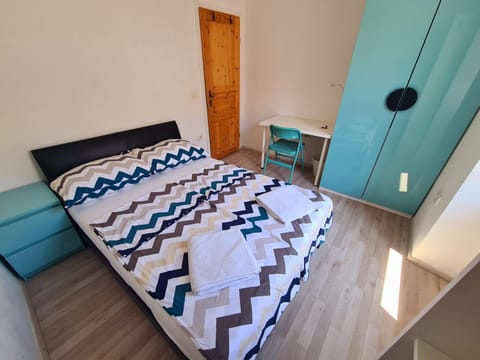 Bed, Photo of the whole room, Bedroom, towels, wardrobe