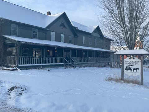 Property building, Winter