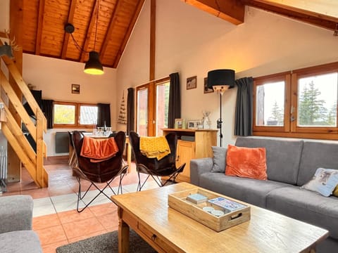 Seating area, Mountain view